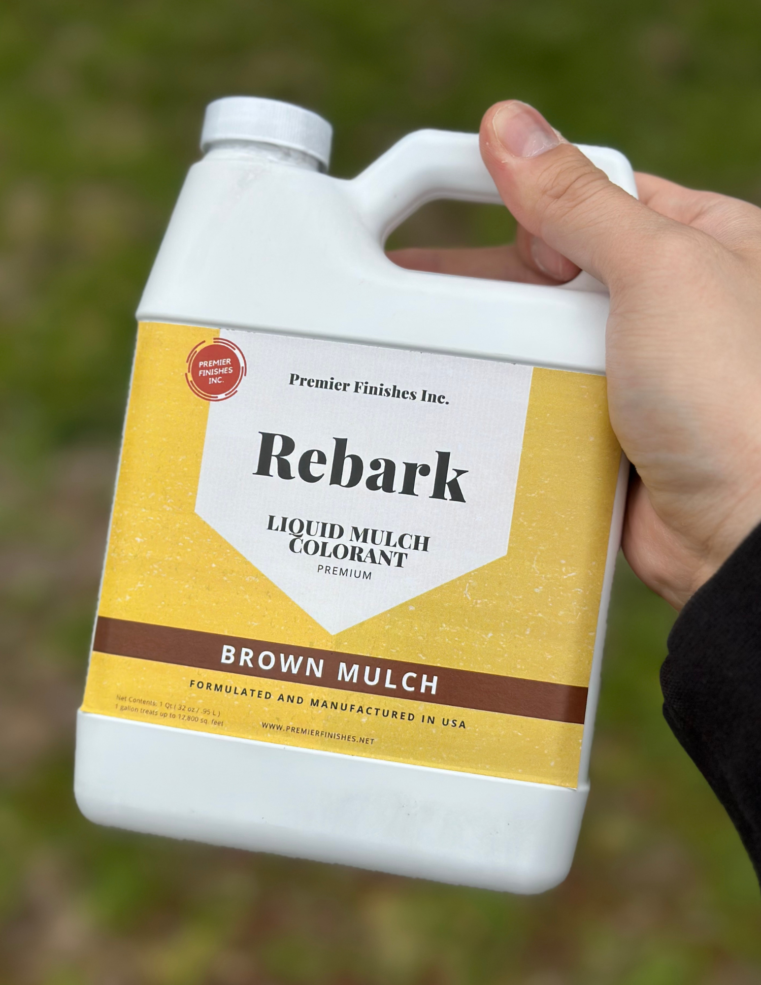 Brown Mulch Dye - Restore Faded Mulch with Rebark - Premier